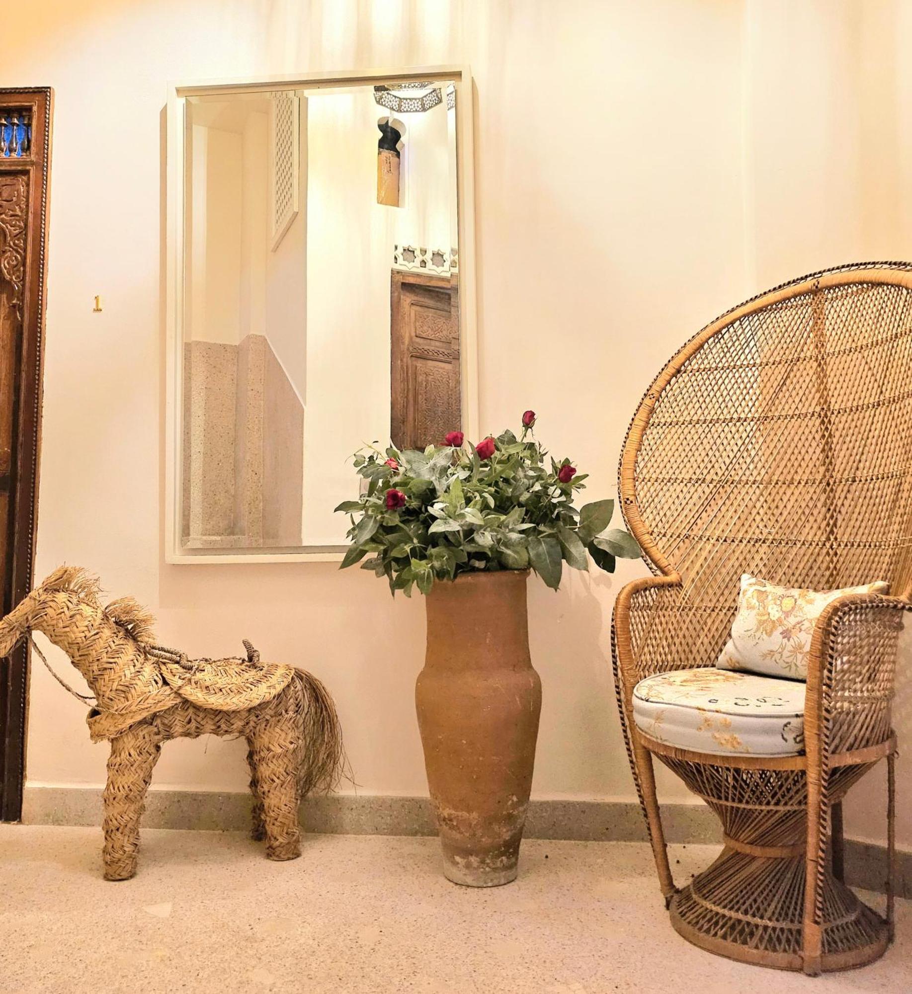 Absinthe Guest House Tangier Exterior photo