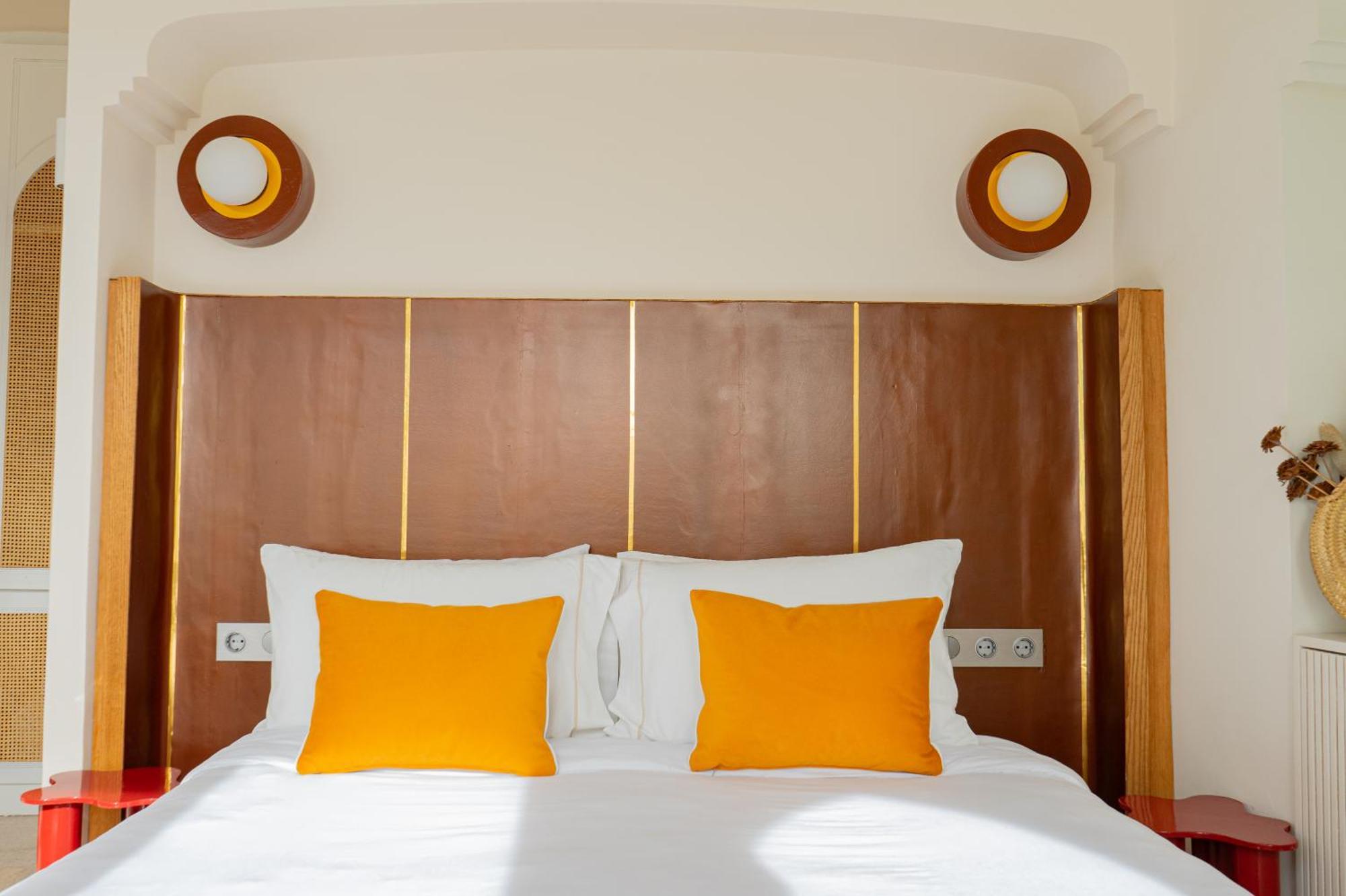 Absinthe Guest House Tangier Room photo